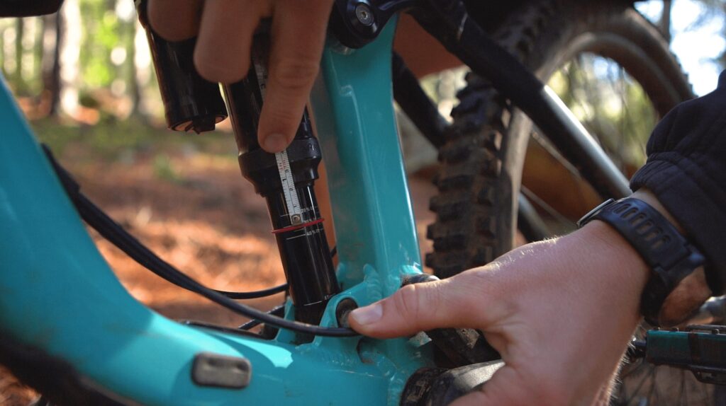 Comment ajuster les suspensions de ton vélo de&nbsp;montagne?