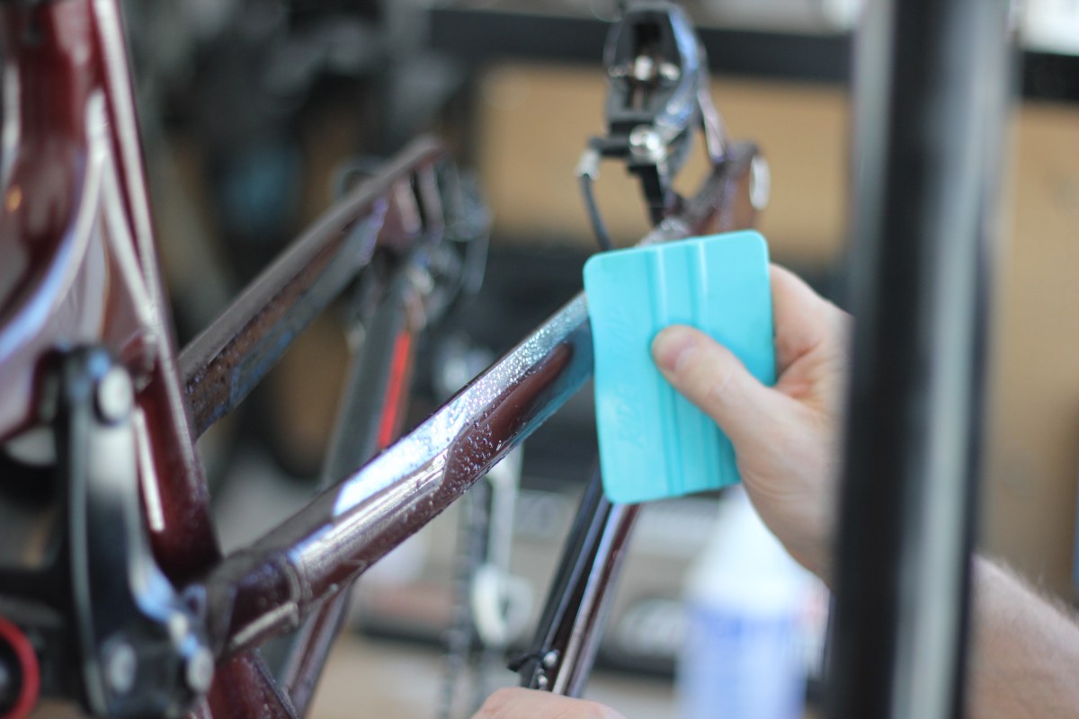 Comment appliquer une protection (wrap) sur ton&nbsp;cadre?