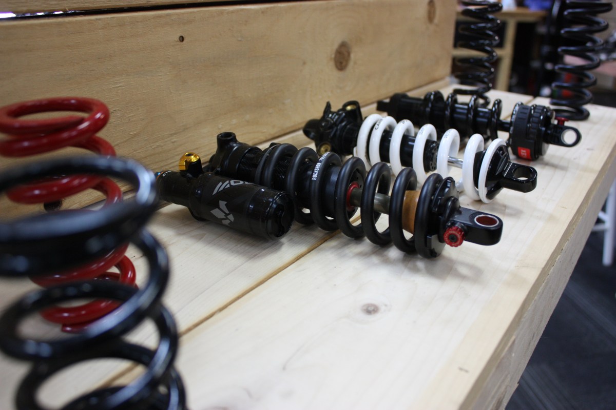 Comment upgrader ta suspension arrière (+ mes meilleurs&nbsp;choix)